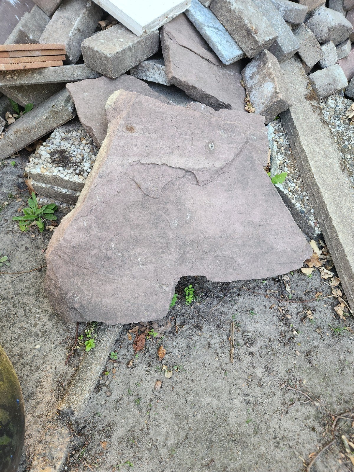 Rode weer steen, Ophalen, Beton, Klinkers
