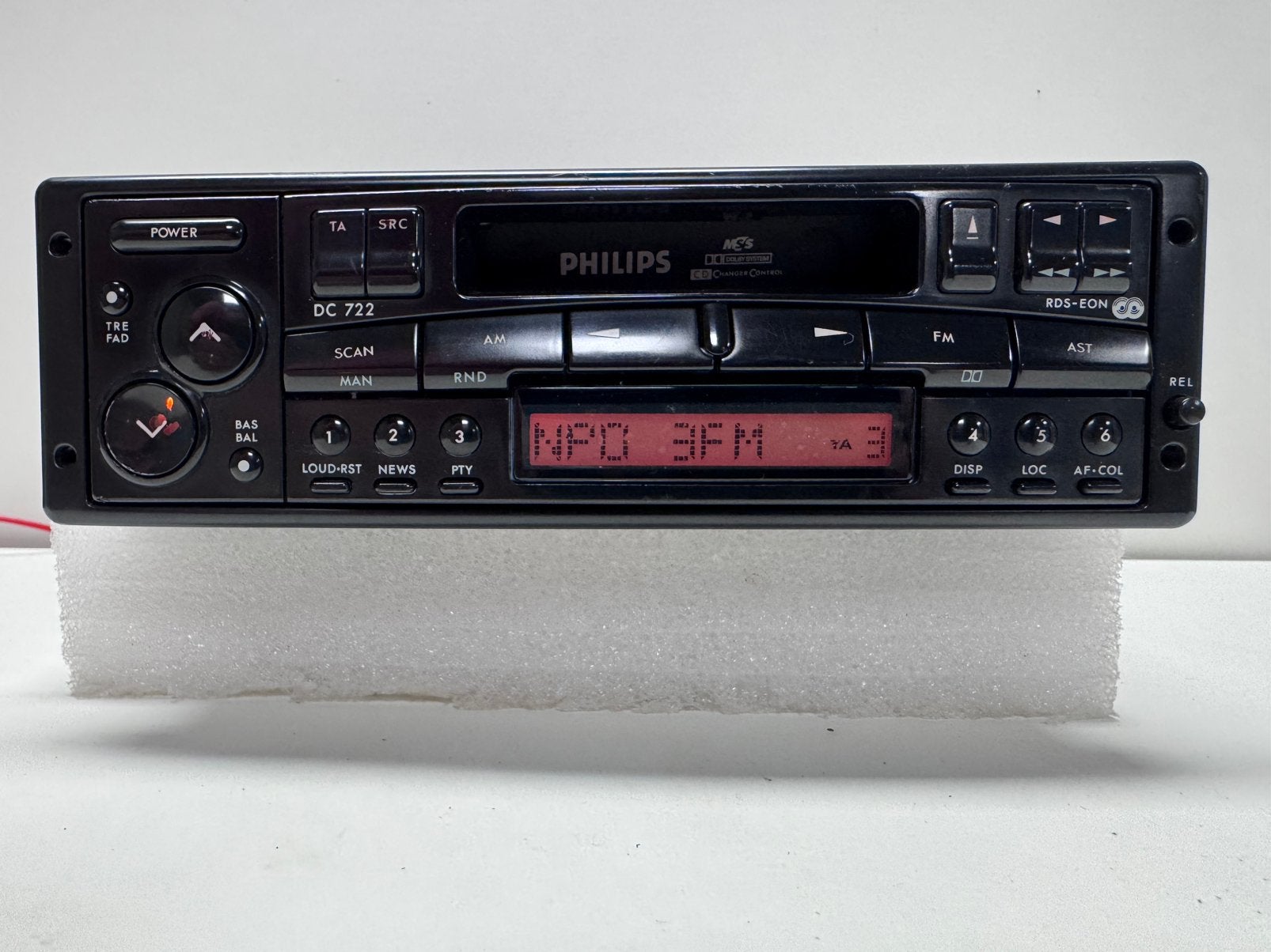 Philips DC722 autoradio/cassettespeler (1995) met inbouwfram, Auto diversen, Autoradio's, Ophalen of Verzenden, Gebruikt
