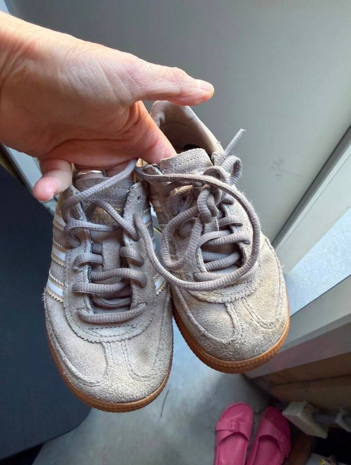 Adidas sneakers maat 28, Ophalen of Verzenden, Gebruikt, Jongen of Meisje, Sportschoenen