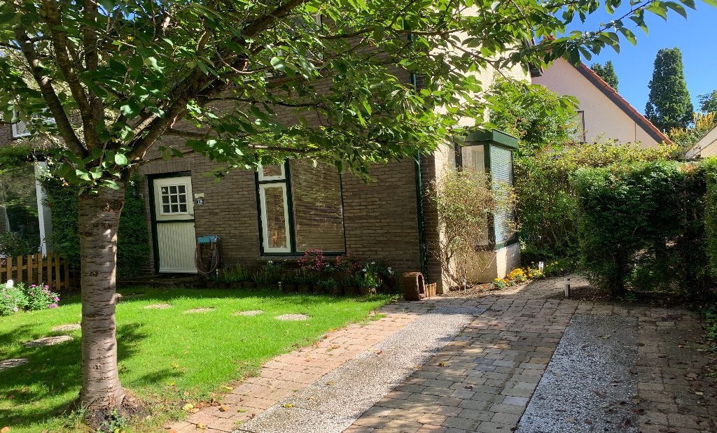Te koop: Woonhuis met multifunctioneel bijgebouw., Huizen en Kamers, Huizen te koop, 200 tot 500 m², 266 m², Twee onder één kap
