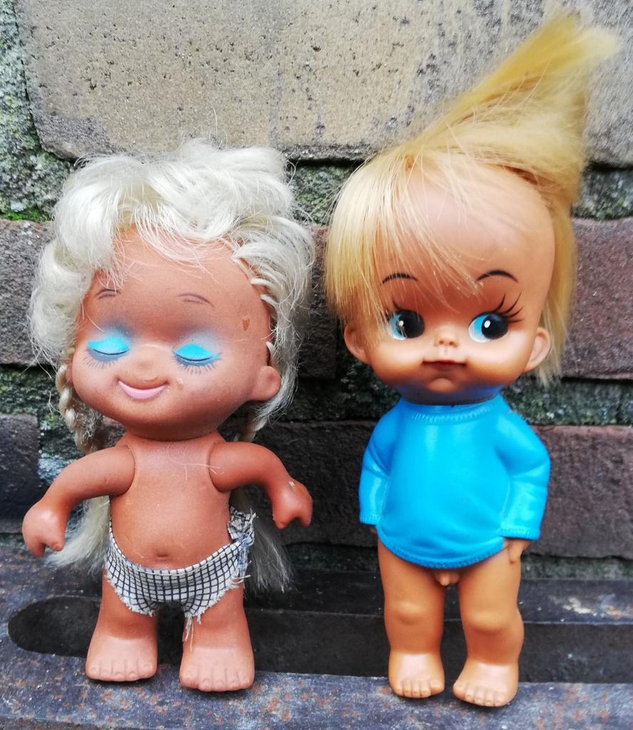 Japanse poppetjes. Ca 1950. 14 & 13 cm., Verzamelen, Poppen, Zo goed als nieuw, Pop, Ophalen