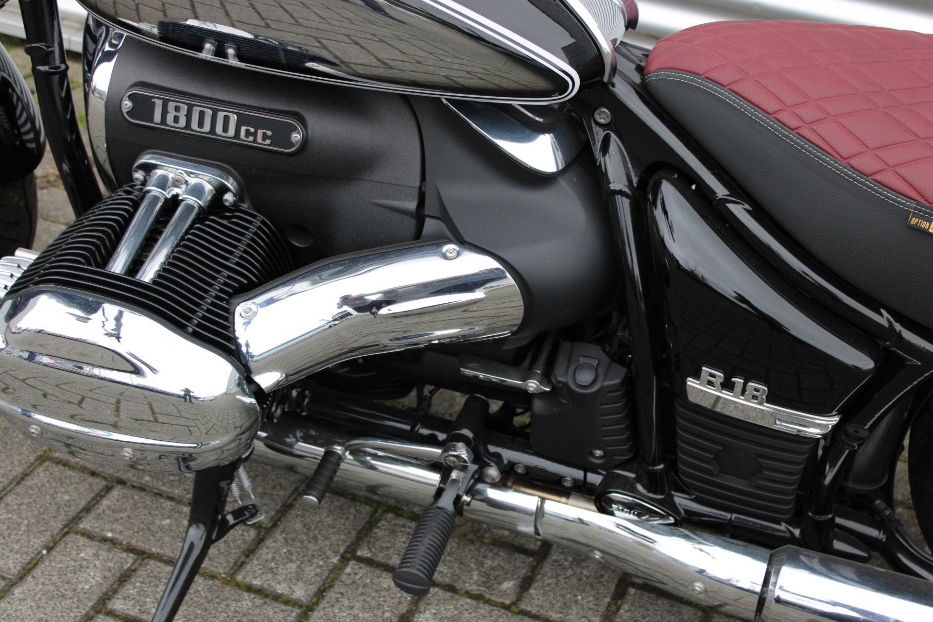 BMW R18 100 Years |BTW motor |Nieuwstaat (bj 2023), Motoren, Motoren | BMW, Verkoop.motorrad@oostland-enschede.nl, LED Verlichting