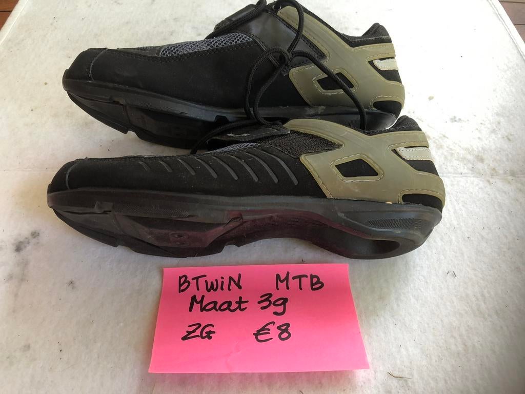 t.k.B-Twin MTB schoenen maat 39 SALE €5, Ophalen, Zo goed als nieuw, Helm