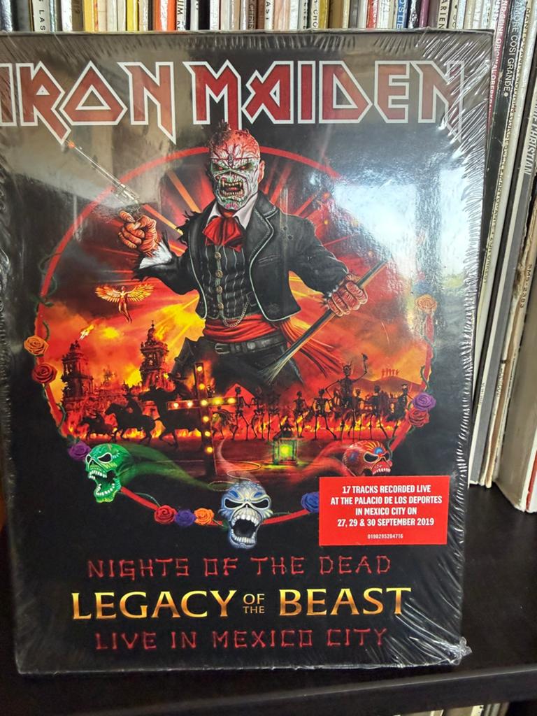 2 cd box iron maiden legacy of the beast geseald, Cd's en Dvd's, Ophalen of Verzenden, Zo goed als nieuw