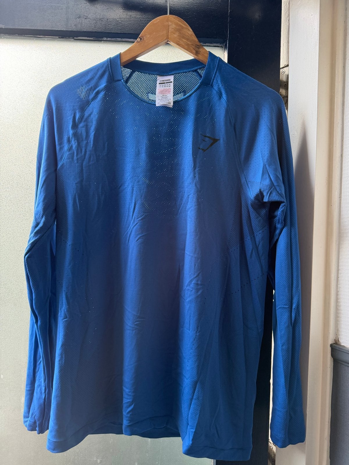 Gymshark sportshirt lange mouwen - Blauw - Maat S, Kleding | Heren, Fitness, Blauw, Ophalen of Verzenden, Zo goed als nieuw