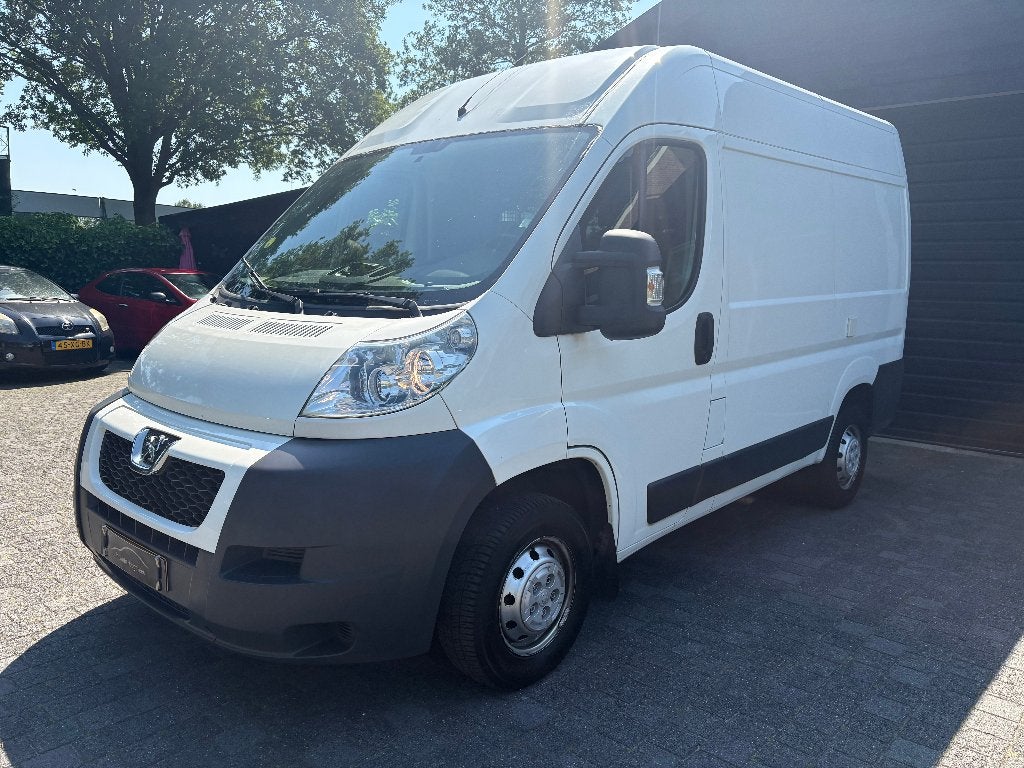 Mooie en fijne Peugeot Boxer L1h2 HDI 130PK! 2014! Nwe APK!, Auto's, Bestelauto's, Euro 5, Stof, 4 cilinders, 1865 kg