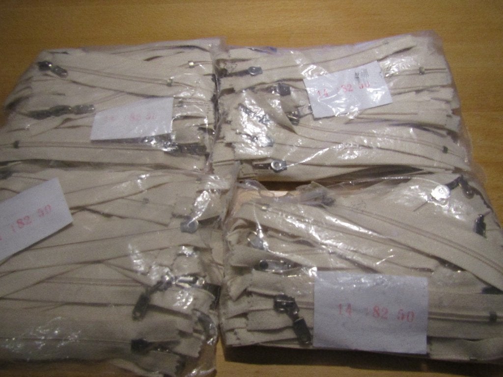 Party 4 pakken (50)14 cm col 182 Creme Ritsen, Ophalen, Nieuw, Rits of Sluiting