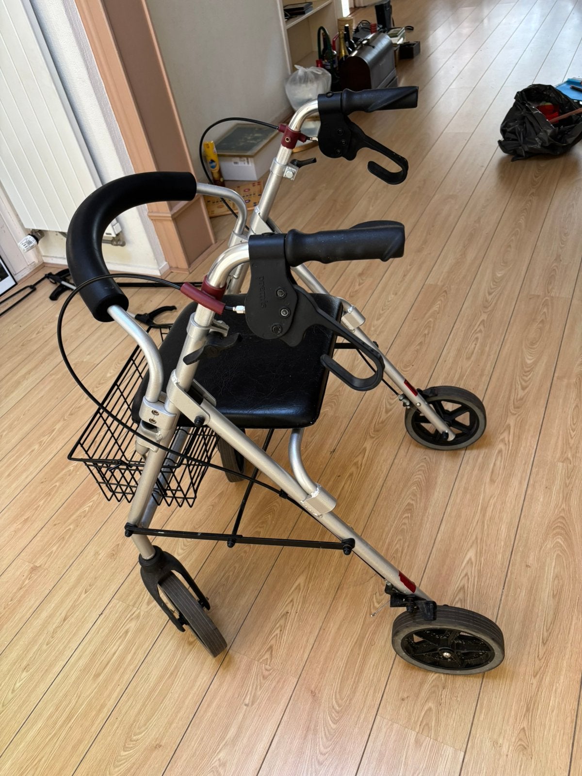 Rollator €10, Ophalen of Verzenden, Zo goed als nieuw