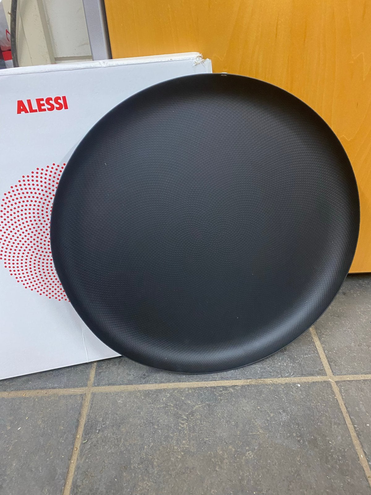 Nieuw Alessi Jasper Morrison Dienblad Zwart RVS 35cm, Nieuw, Ophalen of Verzenden, Onbekend, Dienblad