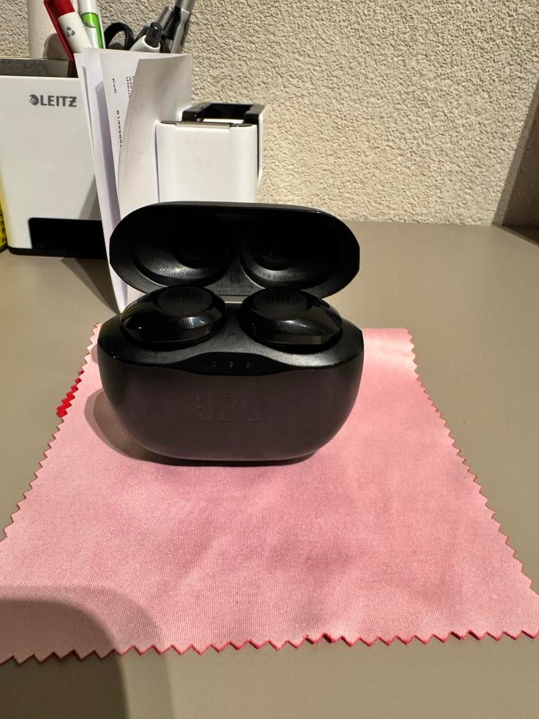 JBL Tune 230NC TWS Draadloze Oordopjes met Noise Cancelling, Ophalen of Verzenden, Zo goed als nieuw, Draadloos, In-ear