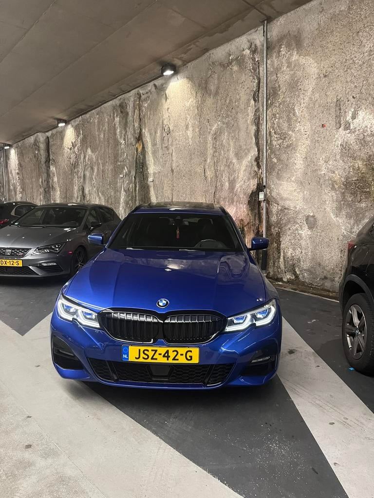 BMW 3-Serie Touring 330i M Sport Laser Pano Harman kardon, Automaat, 1998 cc, Achterwielaandrijving, 4 cilinders