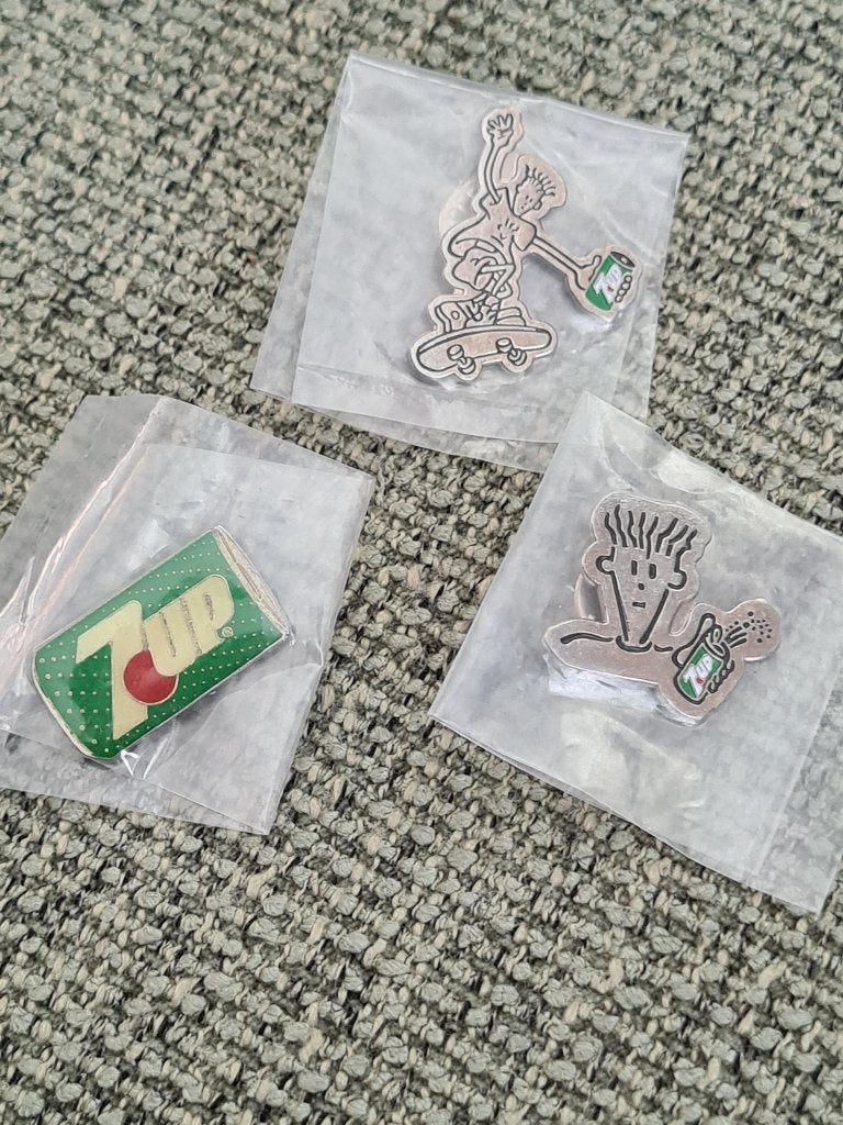 Nieuw Fido dido 7up reclame pin pins vintage jaren 80, Gebruiksvoorwerp, Nieuw, Ophalen of Verzenden, Nvt