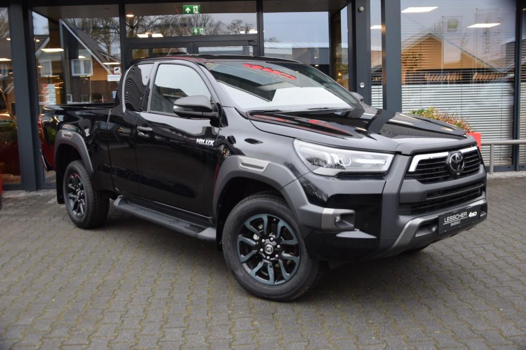 Toyota HILUX 2.8 D-4D X-TRA CAB INVINCIBLE A/T  VAN, Automaat, Huisgarantie, Met garantie (alle), Zwart