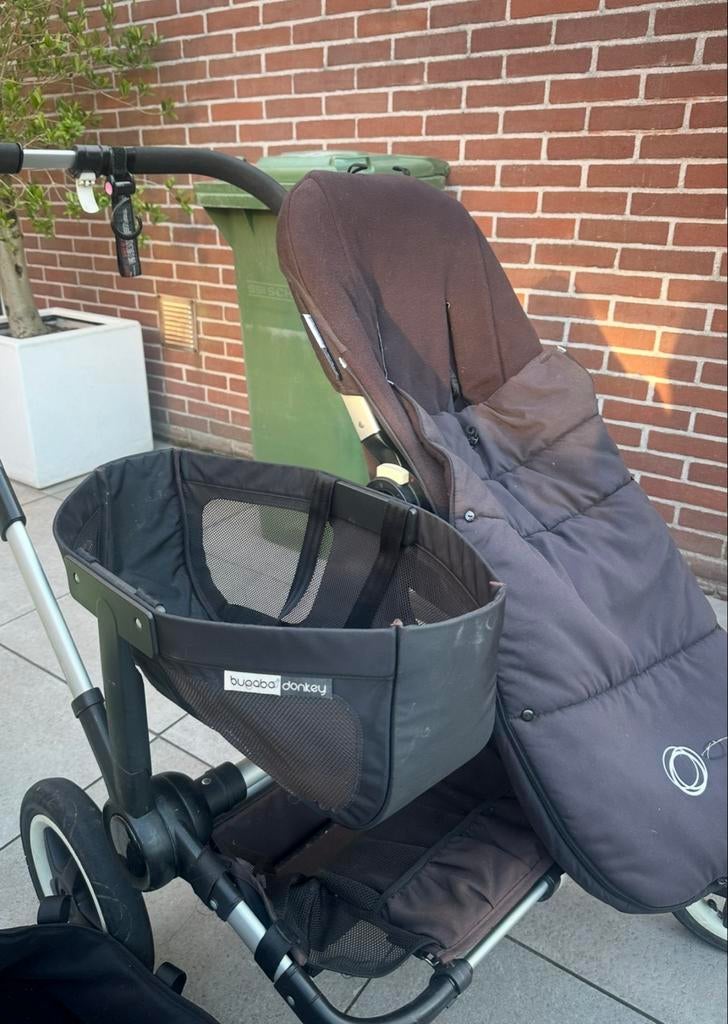 Bugaboo kinderwagen met bak, zonnekappen en voetenzakken, Kinderwagen, Gebruikt, Bugaboo, Ophalen of Verzenden