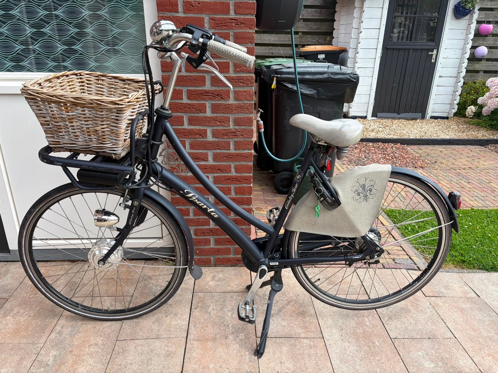 Sparta Country Tour E-bike - Lichte kabelbreuk, 15-25km accu, Fietsen en Brommers, Fietsen | Dames | Damesfietsen, Ophalen, Gebruikt