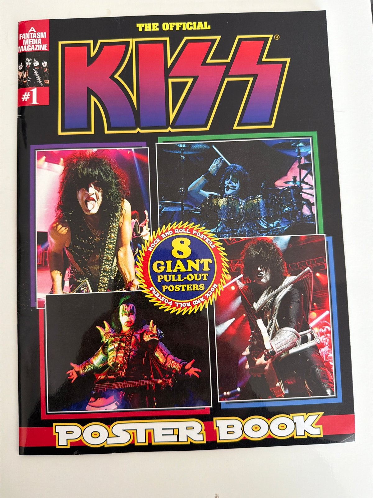KISS Poster Boek - The Official Fantasm Media Magazine #1, Ophalen of Verzenden, Nieuw, Muziek, Film of Tv