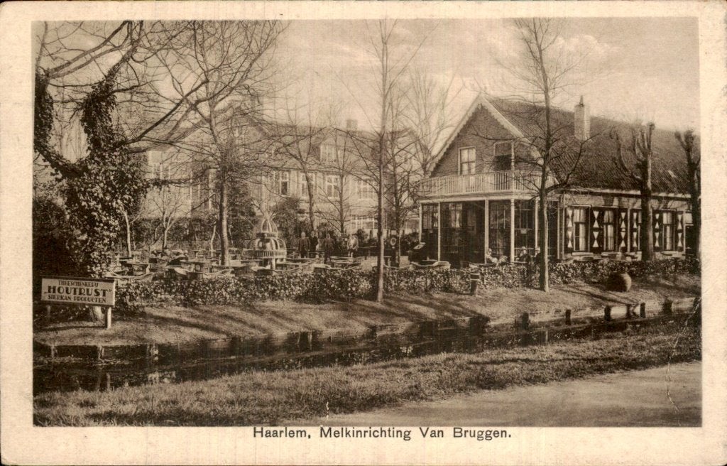 Haarlem - Melkinrichting Van Bruggen - Terras, Ophalen of Verzenden, 1920 tot 1940, Gelopen, Noord-Holland