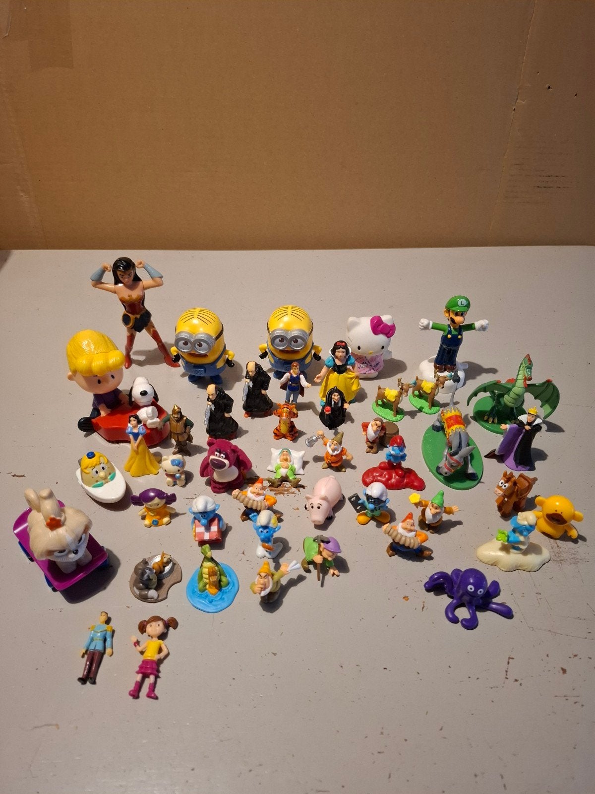 Verzameling diverse speelfiguren - Disney, Minions, etc, Ophalen of Verzenden, Jongen of Meisje