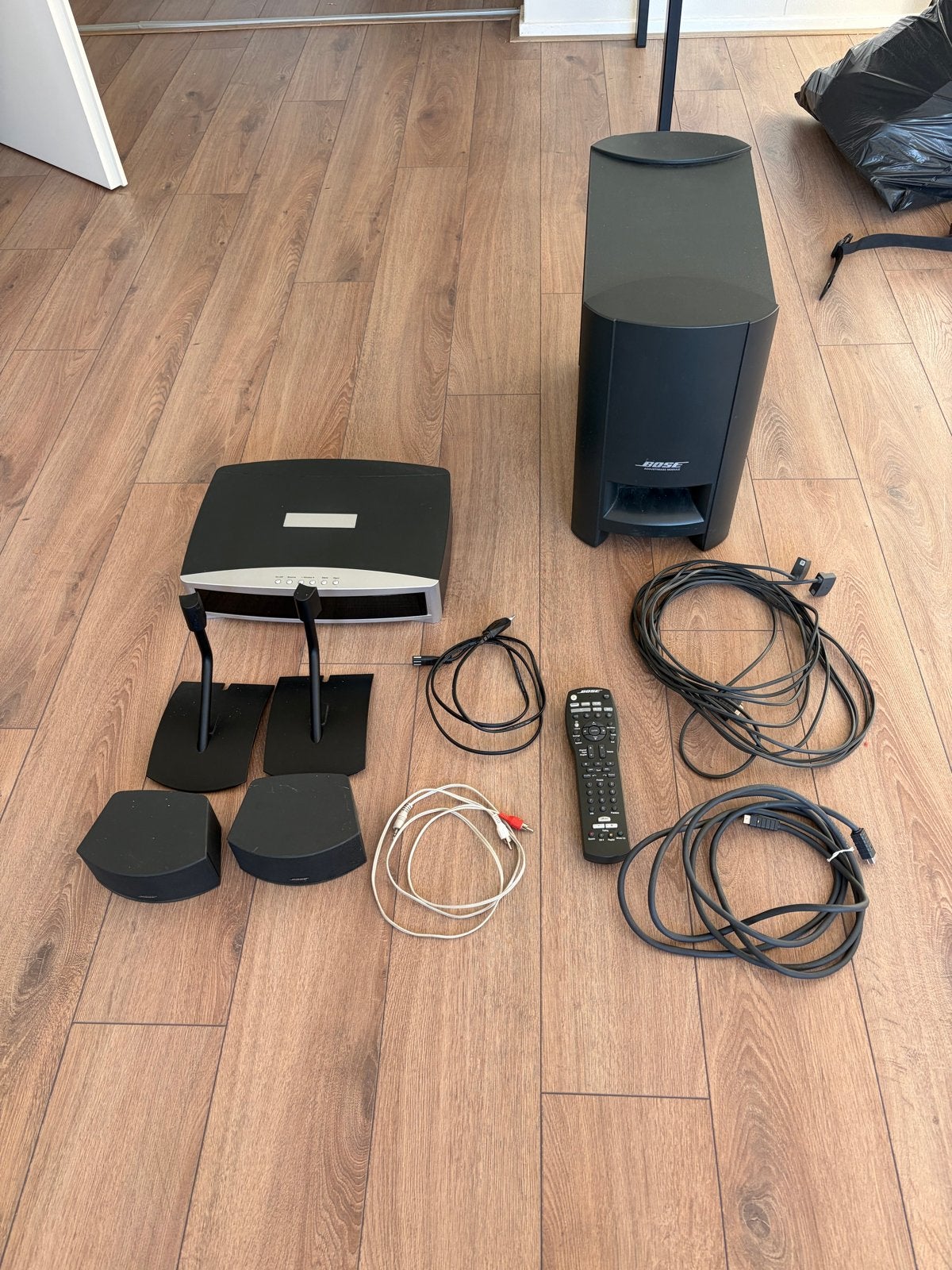 Bose Soundbar & Home cinema-set Bose AV3-2-1 Serie 2 - zwart, Audio, Tv en Foto, Luidsprekers, Ophalen, Gebruikt, Afstandsbediening