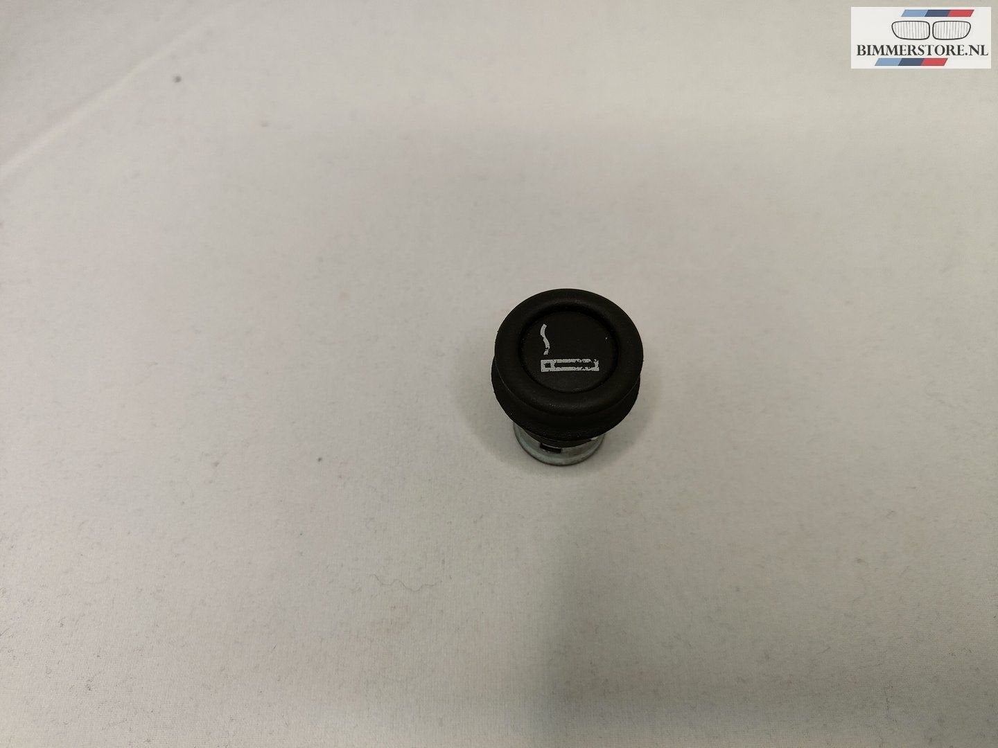 Aanstekerplug BMW 3 / 5 / 6 / 7 / Z3 Z8 X5 X6 serie E36 E39, Auto diversen, Auto-accessoires, Gebruikt, -, -, Ophalen of Verzenden