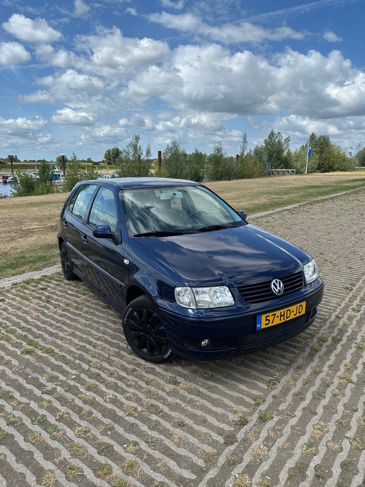 Volkswagen Polo 1.4 2001 6n2 Blauw Automaat, 450 kg, 4 cilinders, Blauw, Apple Carplay