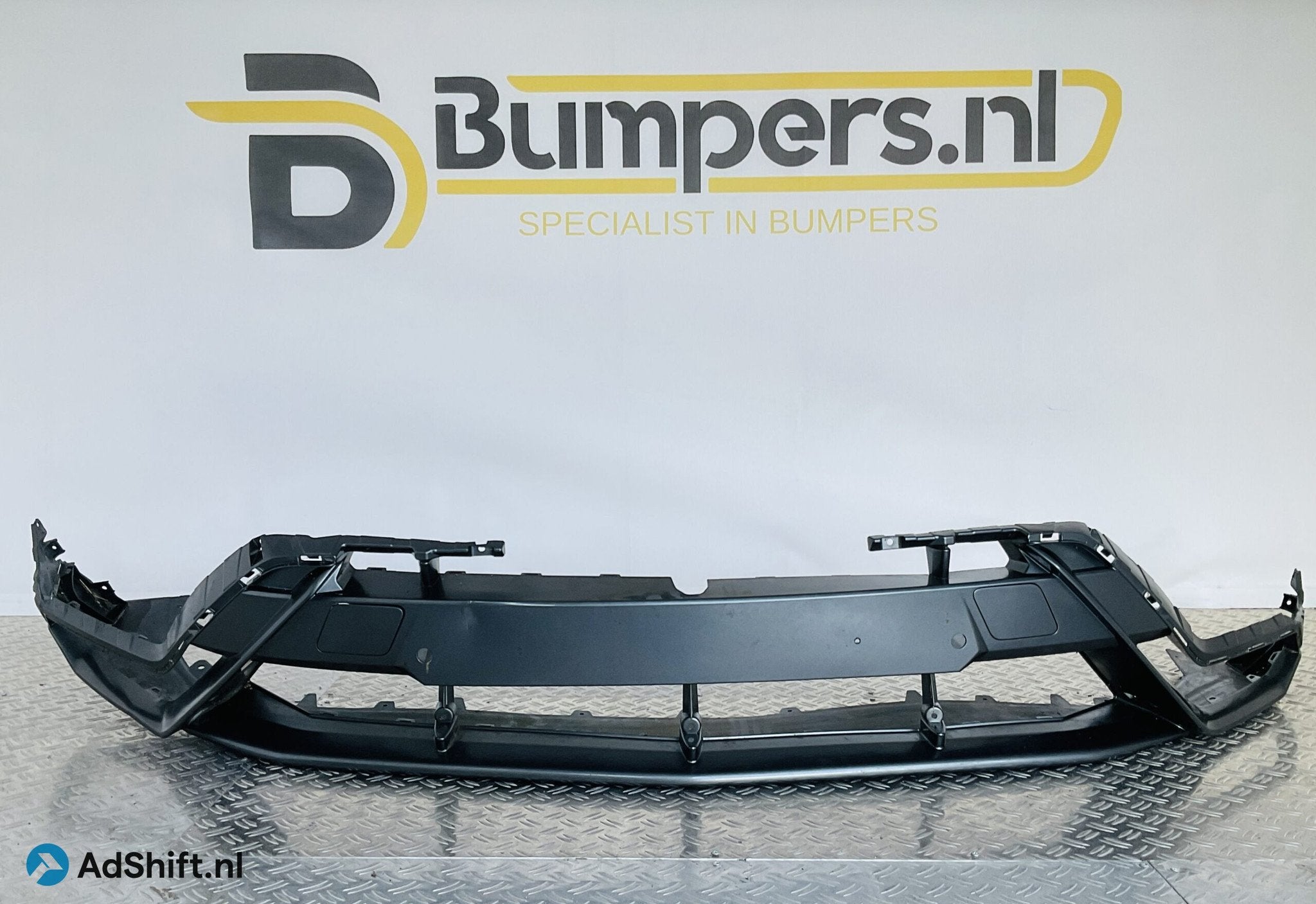 BUMPER Lamborghini Urus 2018-2020 4ML807110 Spoiler VOORBUMP, Auto-onderdelen, Carrosserie en Plaatwerk, Bumper