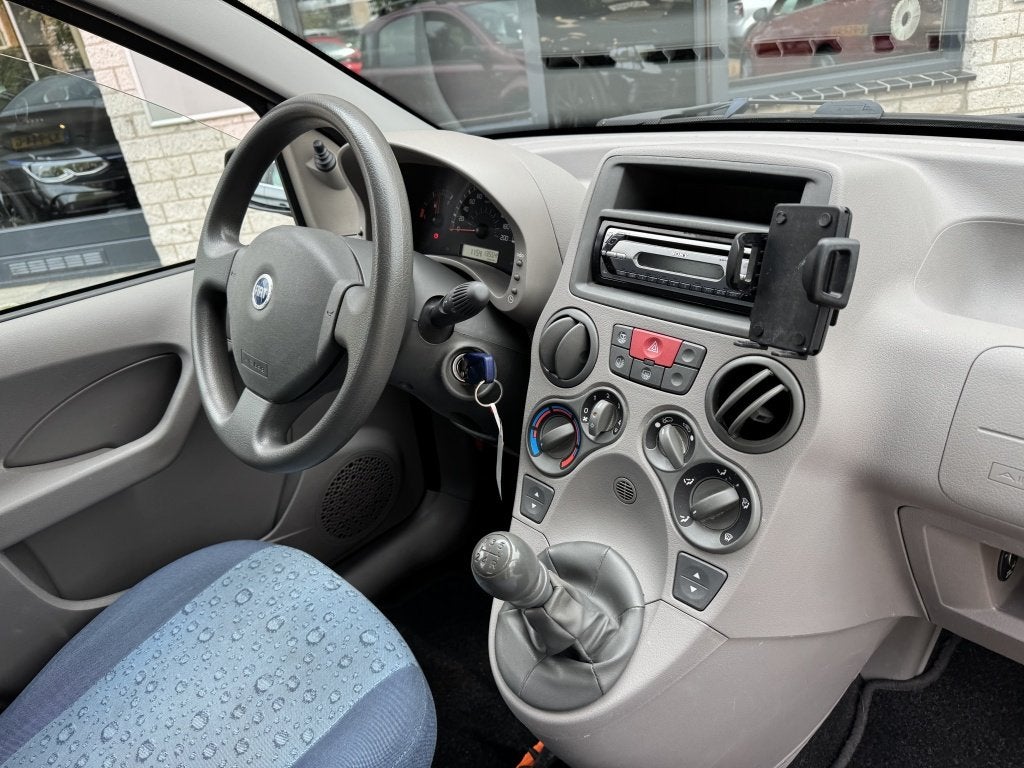 Fiat Panda 1.1 Active Plus Airco Nieuwe apk 4Nw Banden, Auto's, Fiat, Startonderbreker, 4 stoelen, Origineel Nederlands, Bedrijf