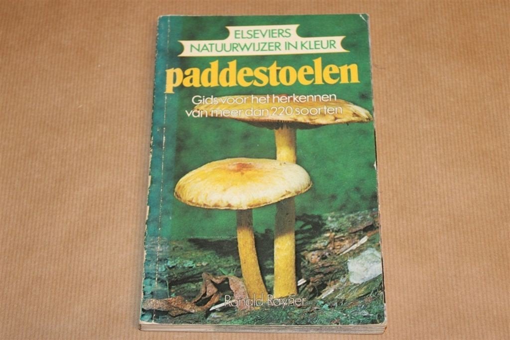 Paddestoelen — Elseviers Natuurwijzer in Kleur, Boeken, Ophalen of Verzenden, Gelezen, Bloemen, Planten en Bomen
