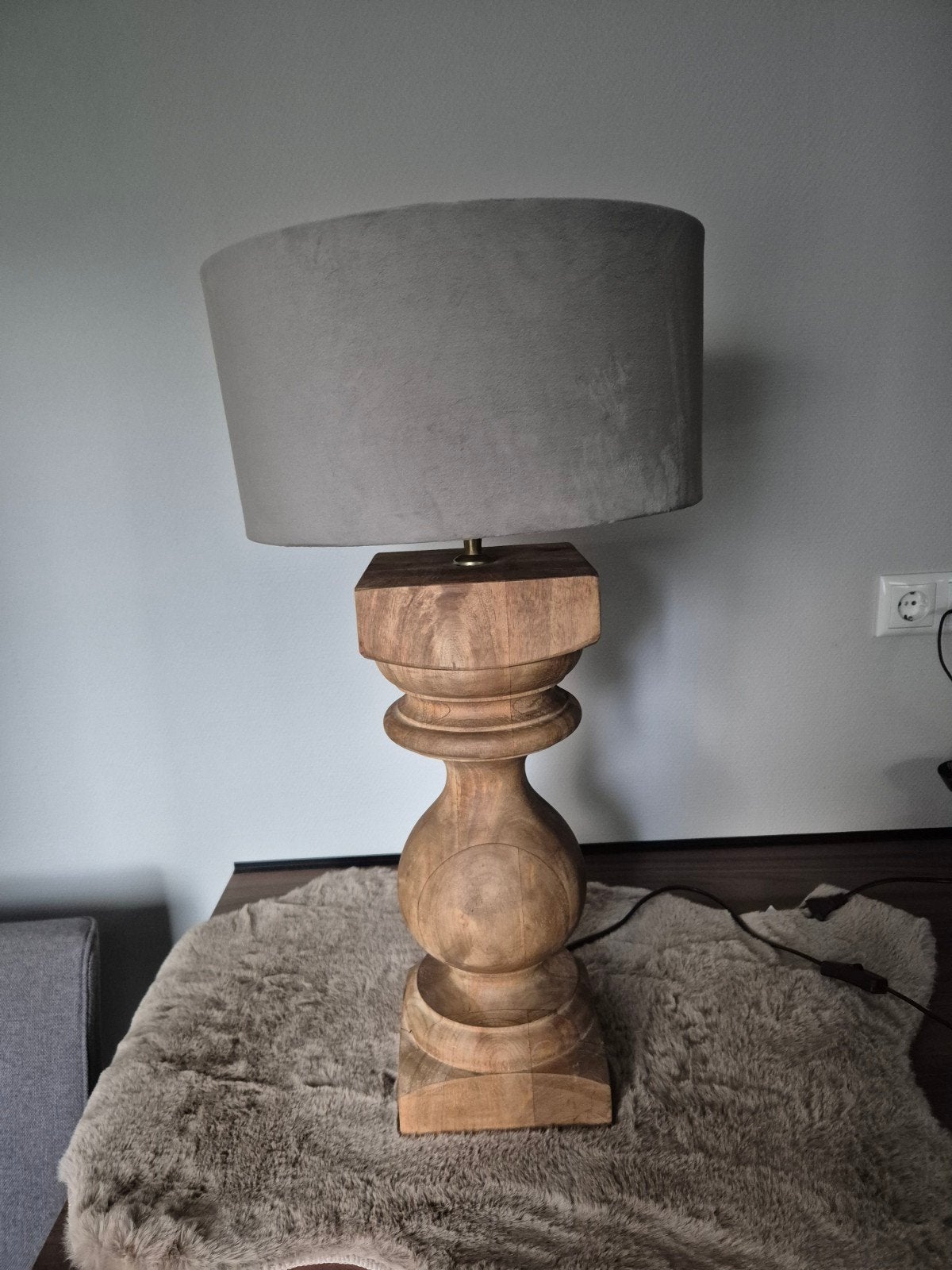 Robuuste Baluster Tafellamp met Kap - Hout, Ophalen