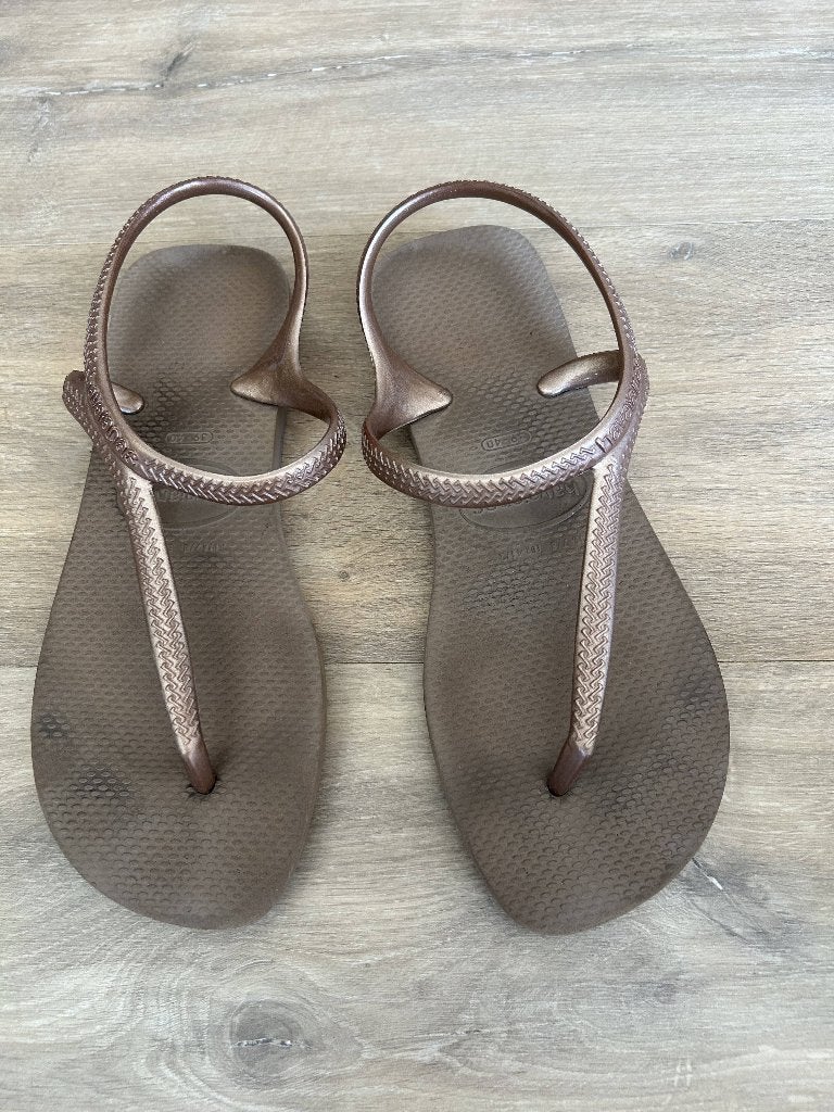 Havaianas, Slippers, Overige kleuren, Ophalen of Verzenden, Zo goed als nieuw