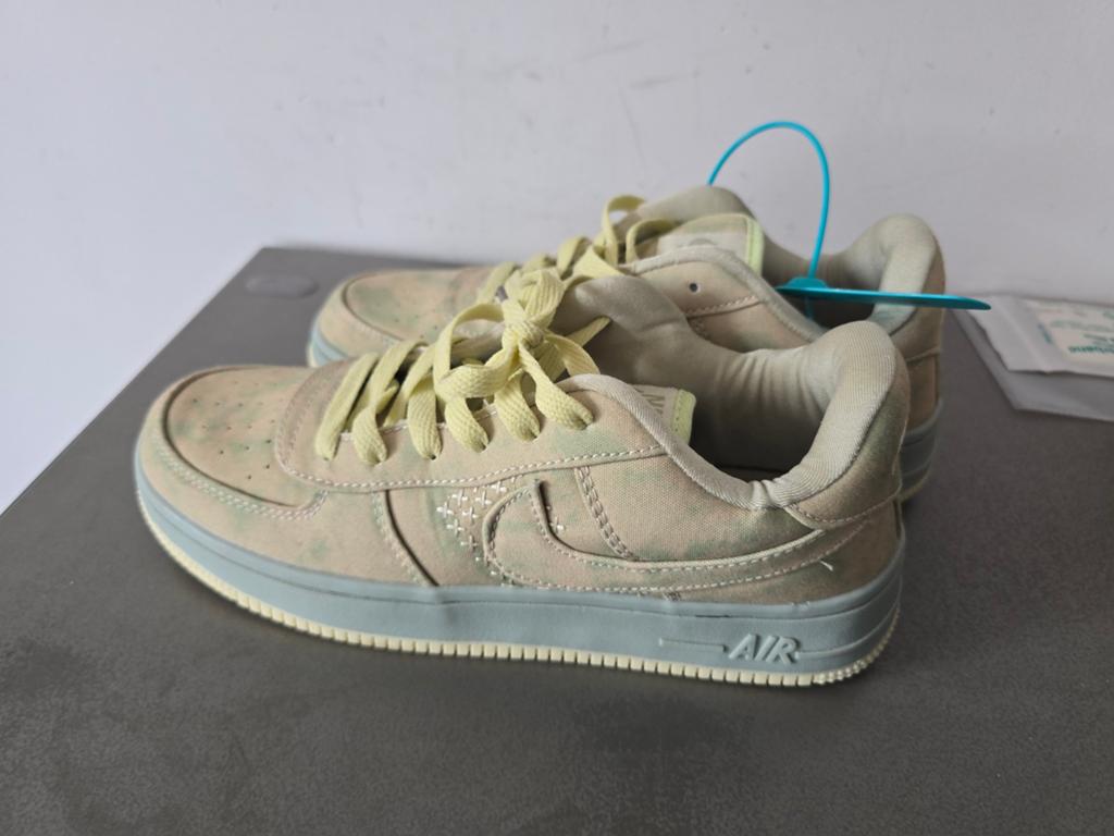 Custom Nike Air Force 1 - Maat 41 Nieuw, Overige kleuren, Nike, Ophalen of Verzenden, Sneakers of Gympen