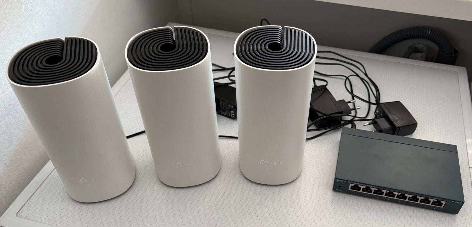 TP-Link Deco Mesh M4 (WIFI) + SG108 (Switch), Ophalen, Gebruikt