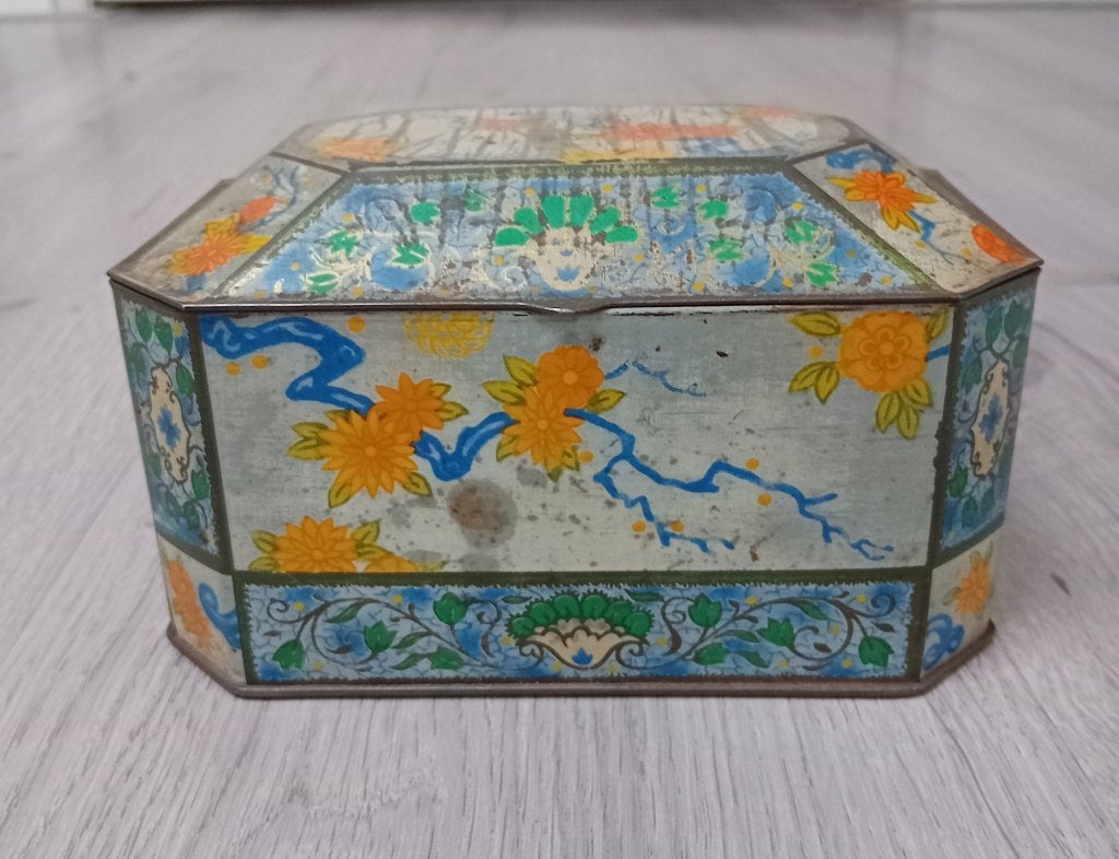 vintage achthoeking blik, Verzamelen, Verzenden, Gebruikt, Overige