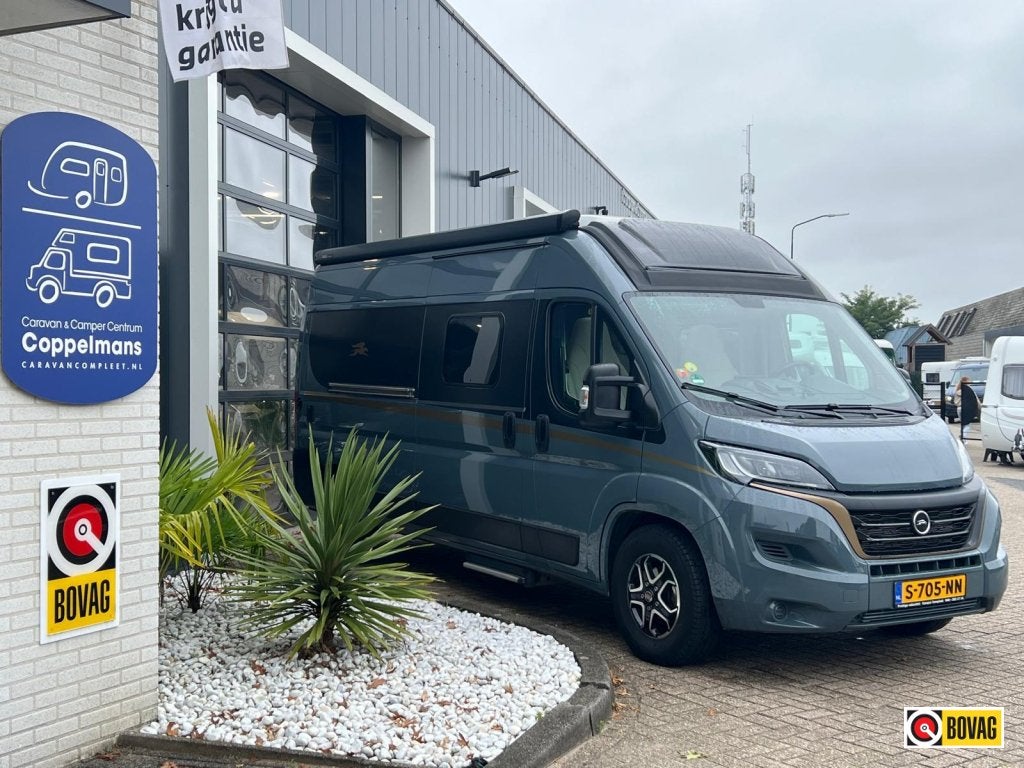 Laika Ecovip 600 automaat, busbiker, nieuwstaat, vol opties, Automaat, Chemisch toilet, Buscamper of Camperbus, Ringverwarming