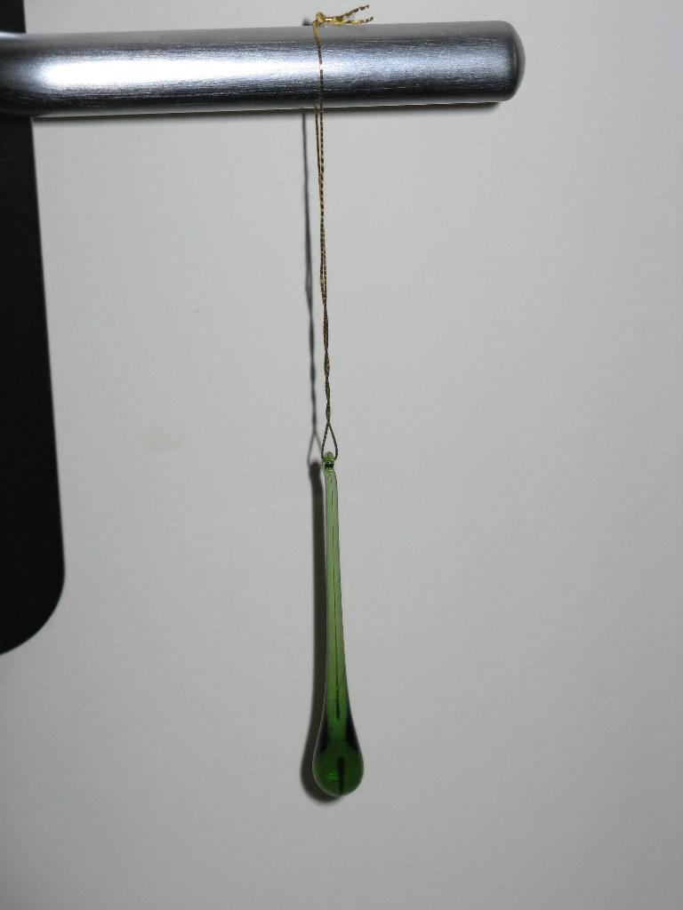 IJspegels (van glas) (0240), Ophalen of Verzenden, Zo goed als nieuw, Feestartikel, Geboorte of Huwelijk