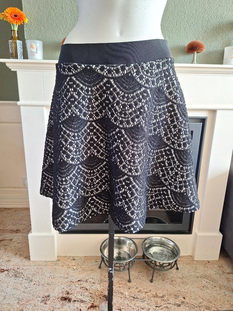 Rinascimento see through rok klokkend zwart wit L, Verzenden, Zwart, Zo goed als nieuw, Boven de knie