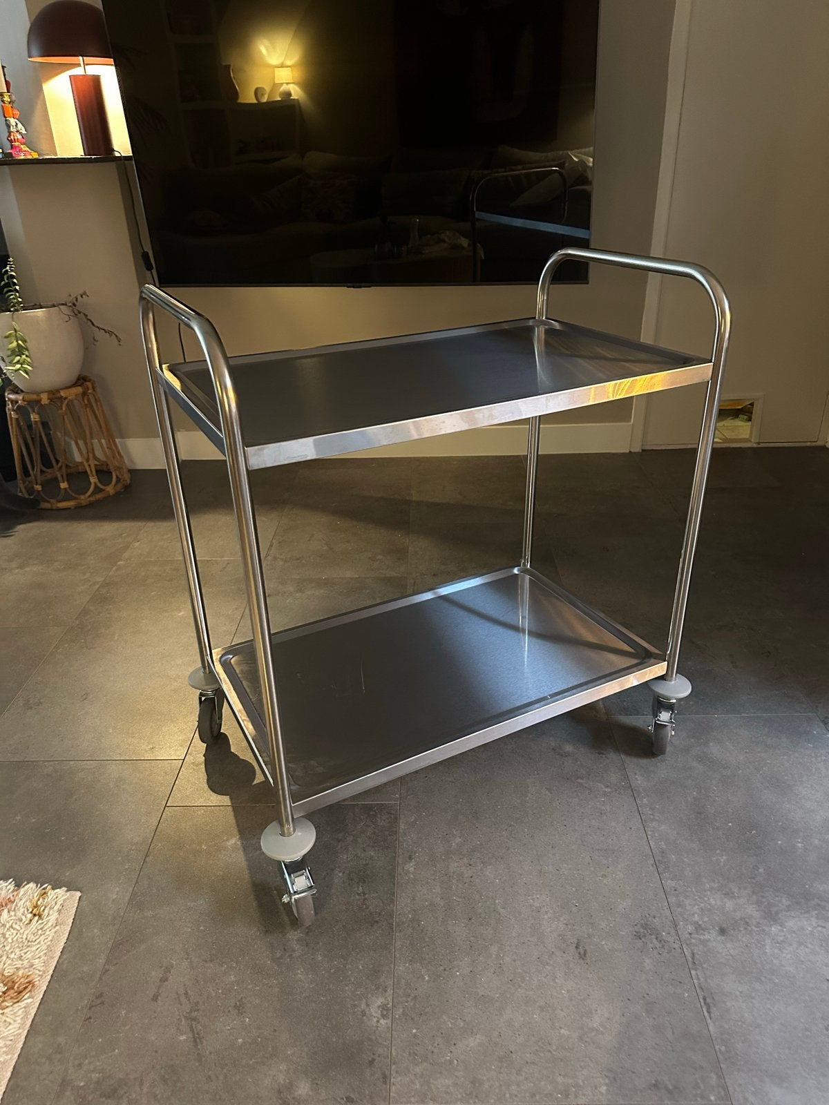 Hendi Serveerwagen 2 Plateaus RVS - 905x585x945mm, Ophalen, Nieuw zonder verpakking, Meubilair