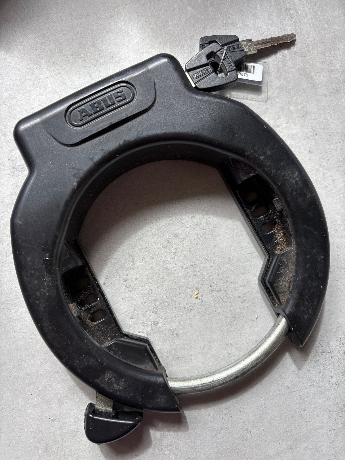ABUS Ringslot met Sleutels - nette staat 2 sleutels, Ophalen of Verzenden, Gebruikt, Ringslot