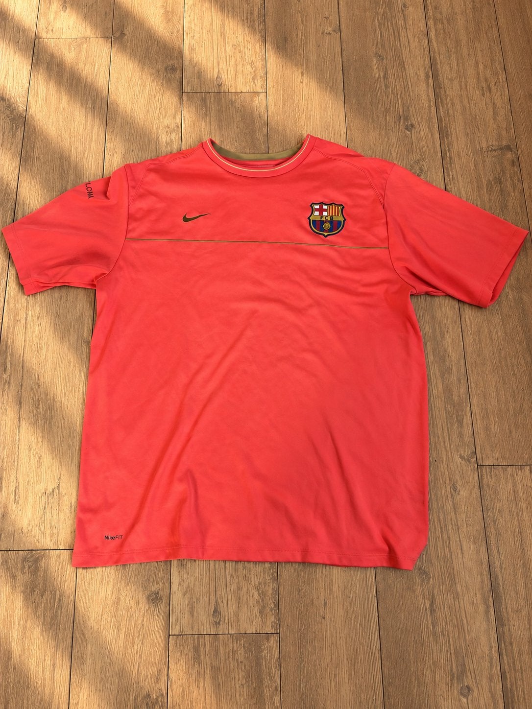FC Barcelona NikeFit Dry Shirt - Nieuwstaat, Verzenden, Nieuw, Overige maten, Rood