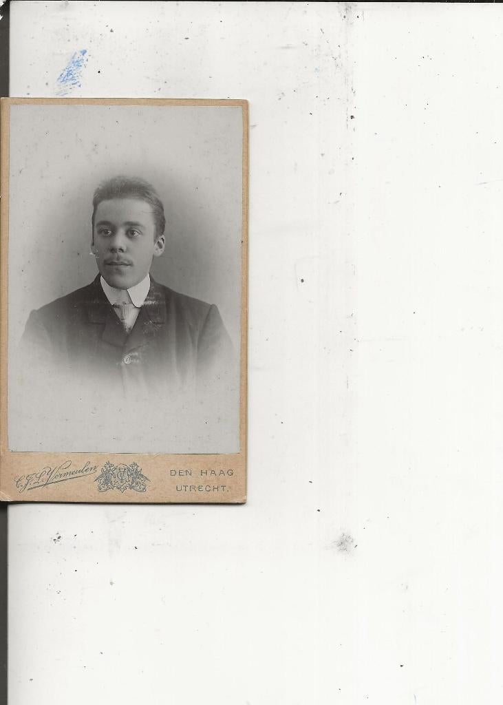 Den Haag CdV heer met snor en hoog voorhoofd, Ophalen of Verzenden, Voor 1920, Ongelopen, Zuid-Holland