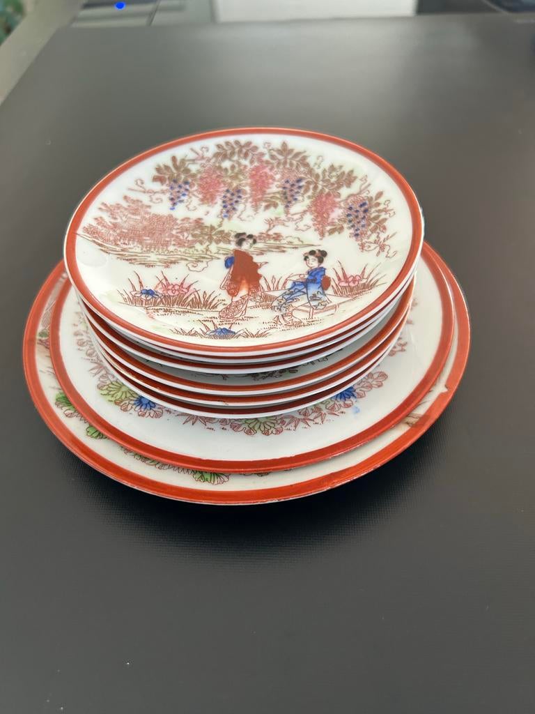 Japans servies, Kutani-stijl geisha-bordjes, Antiek en Kunst, Antiek | Servies los, Ophalen of Verzenden