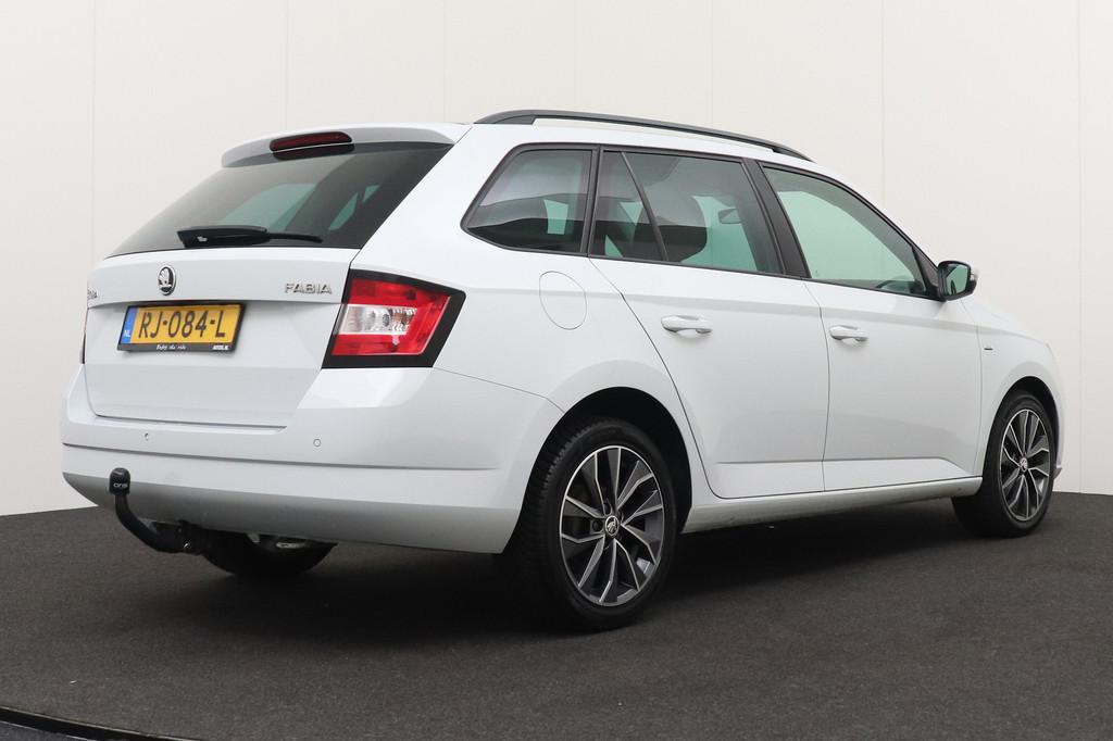 Skoda Fabia Combi 1.0 TSI 96 PK Sport+ Pano-Dak Trekhaak Cli, Voorwielaandrijving, Stof, Origineel Nederlands, Handgeschakeld