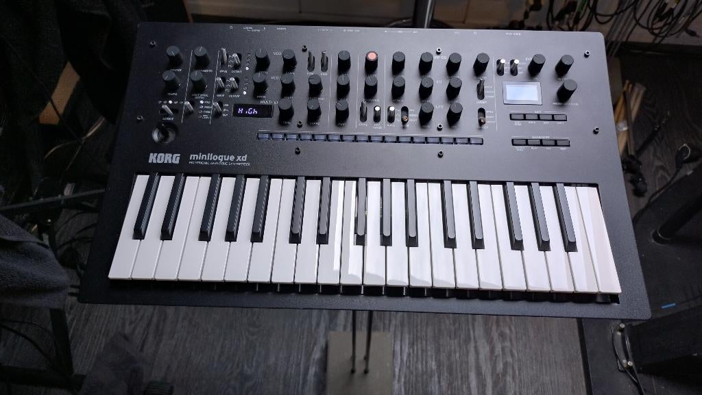 Korg minilogue xd, Muziek en Instrumenten, Synthesizers, Ophalen of Verzenden, Zo goed als nieuw, Overige aantallen, Korg