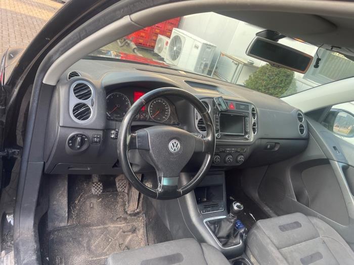 Airbag set + dashboard van een Volkswagen Tiguan, Auto-onderdelen, Gebruikt, -, Volkswagen, -