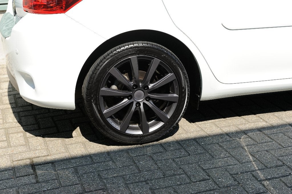 Velgen + banden Toyota Auris Hybrid 2010-2012, Auto-onderdelen, Banden en Velgen, Ophalen, Banden en Velgen, 17 inch, Personenwagen