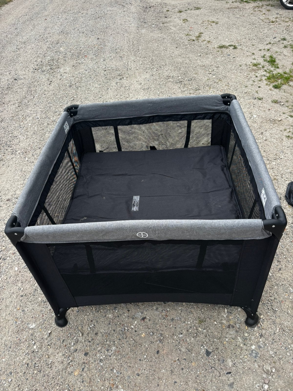 Titanium baby opvouwbare box, 100x100xm, Ophalen, Zo goed als nieuw, Vierkant, In hoogte verstelbaar