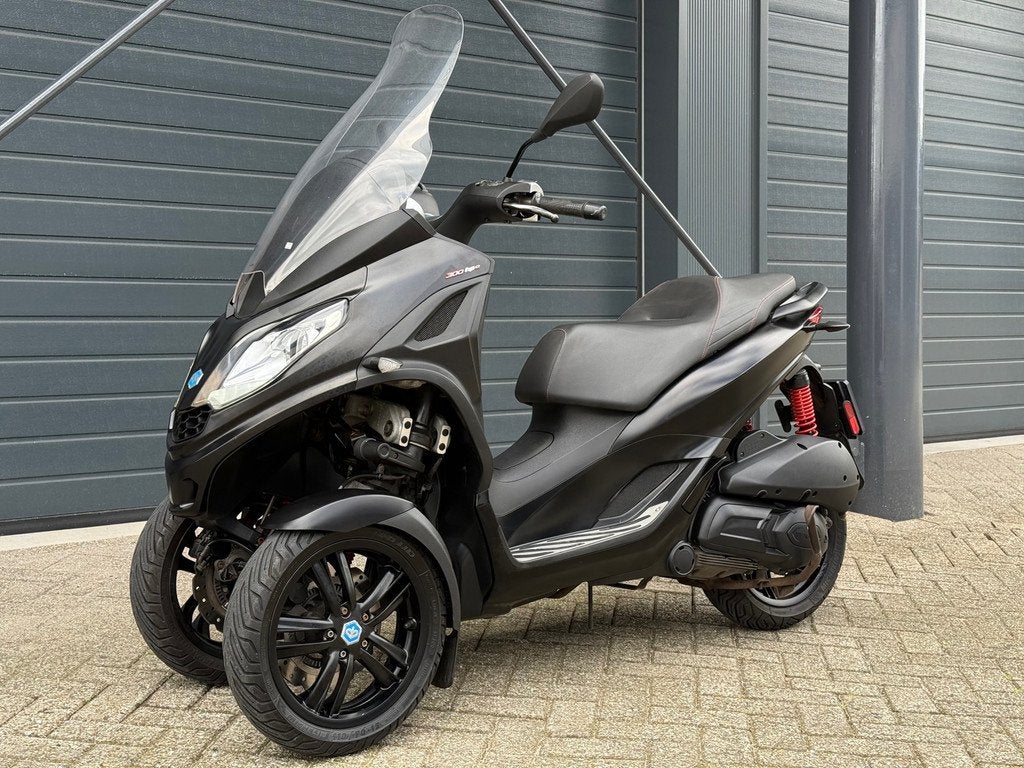 Piaggio Scooter 300 MP3 HPE Sport, Scooter, Bedrijf, 278 cc, 12 t/m 35 kW