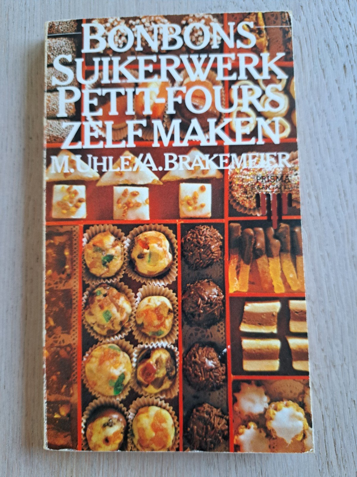 BONBONS, SUIKERWERK, PETIT-FOURS zelf maken, Boeken, Ophalen of Verzenden, Zo goed als nieuw