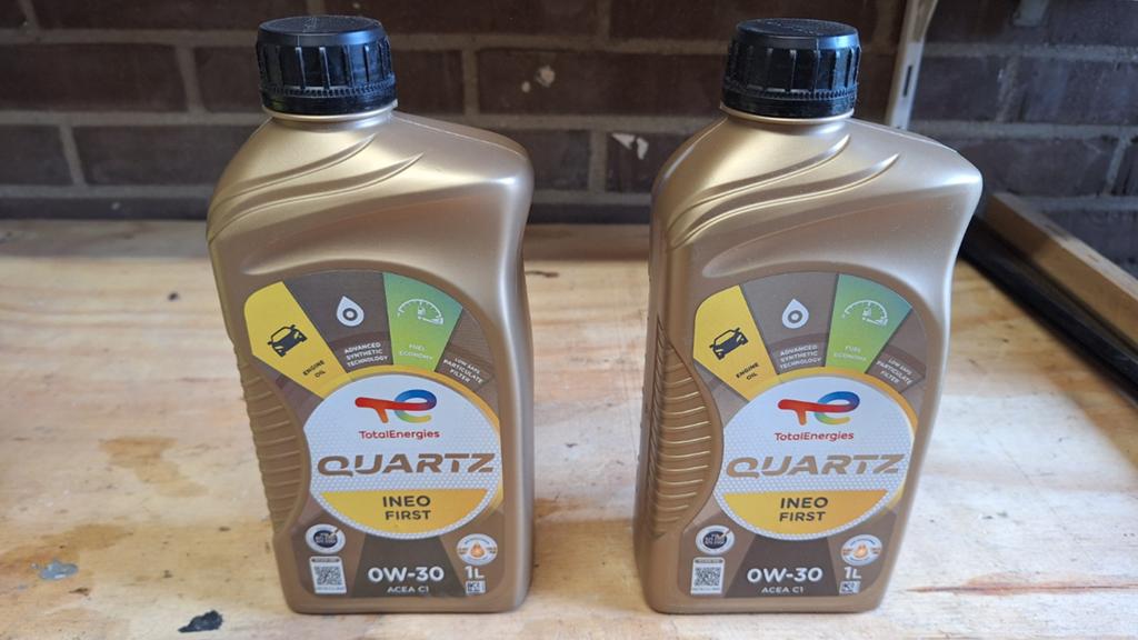 Total Quartz Ineo First OW-30 motorolie (2x 1L), Ophalen of Verzenden, Fiat