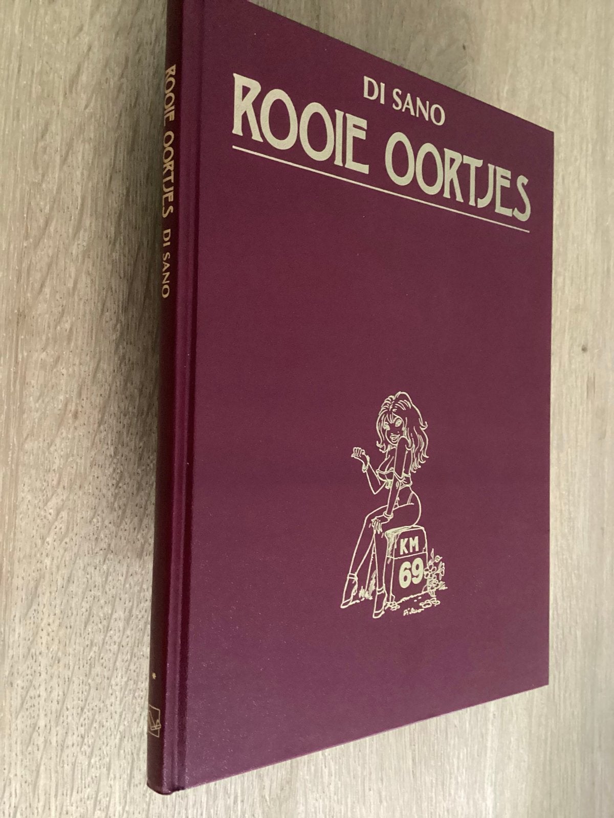 Rooie Oortjes Hardcover Lecturama - Deel 1 t/m 7, Boeken, Meerdere stripboeken, Ophalen of Verzenden, Zo goed als nieuw